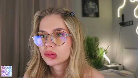 falinegelling @ chaturbate on 20250707