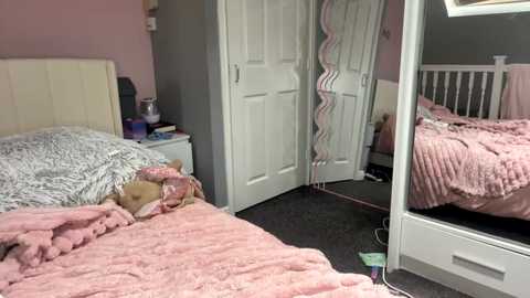 itsmelolax @ chaturbate on 20250707