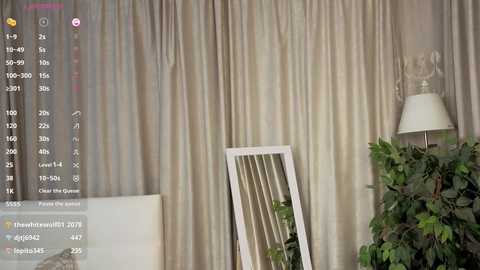 lilllywhite @ chaturbate on 20250708