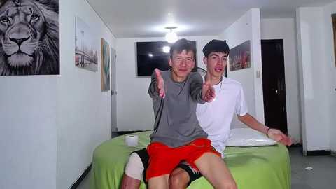 benz_boys @ chaturbate on 20250709