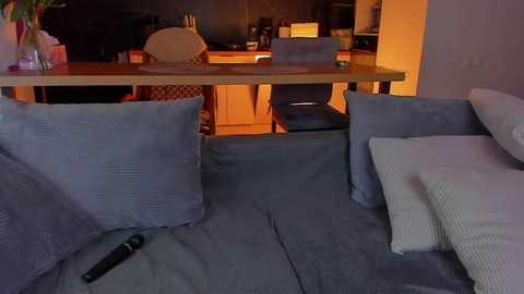 honeymoon1100 @ chaturbate on 20250709