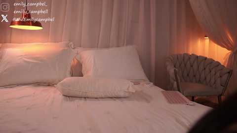 emiilycampbell @ chaturbate on 20250711