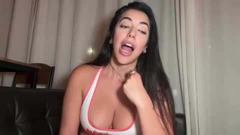 luxcher22 @ chaturbate on 20250711