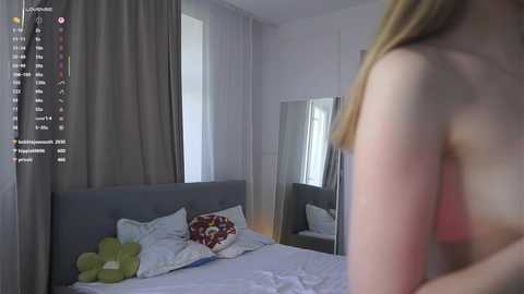 blue_bow @ chaturbate on 20250716