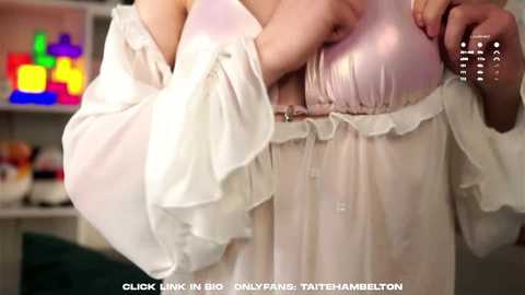 taitehambelton @ chaturbate on 20250716
