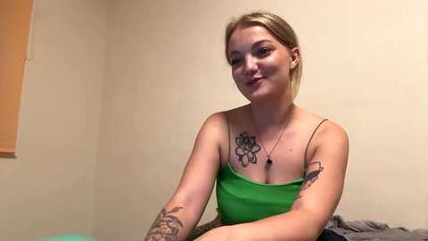 emiluvsu @ chaturbate on 20250717