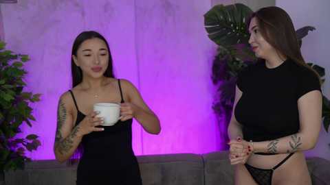 bright_diamonds_054 @ chaturbate on 20250718