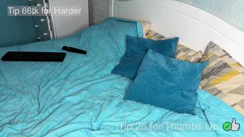 manussa69 @ chaturbate on 20250718