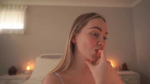 bibi_it_is @ chaturbate on 20250719