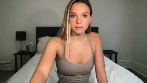 scarletterose_504259 @ chaturbate on 20250719