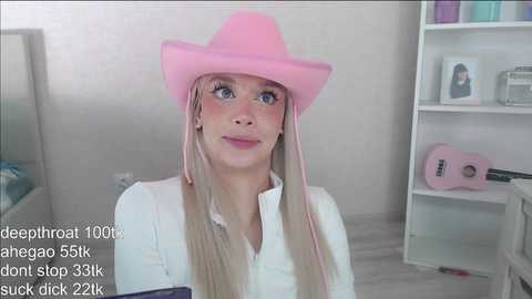vickyfuckingdoll @ chaturbate on 20250719