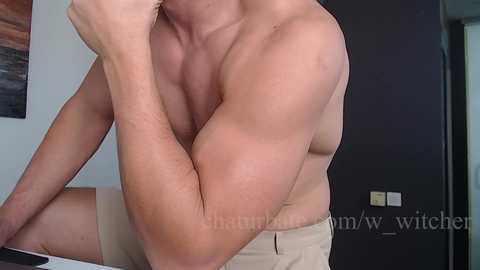 w_witcher @ chaturbate on 20250719