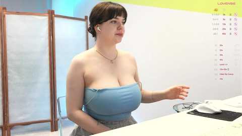 lovlybambi @ chaturbate on 20250720