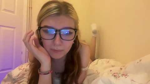 lizzyylovesick @ chaturbate on 20250721