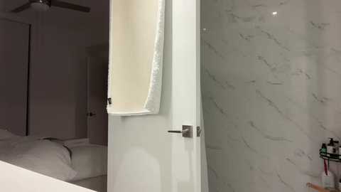 camiliakxoxo @ chaturbate on 20250722