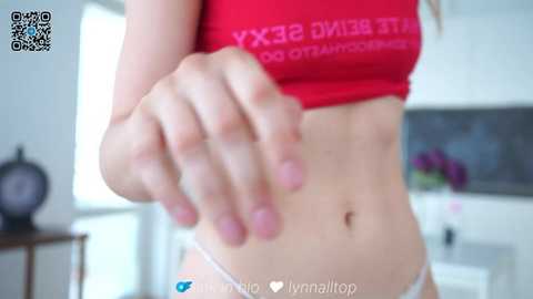 lynnalltop @ chaturbate on 20250725