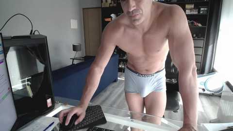 latino23bom @ chaturbate on 20250727