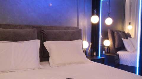 rikka_moore @ chaturbate on 20250727