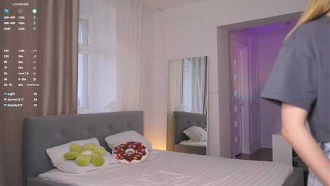 blue_bow @ chaturbate on 20250728