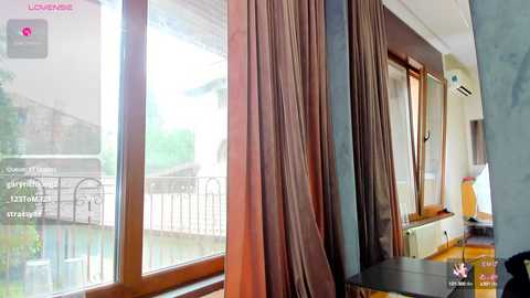 sassyt33n @ chaturbate on 20250729