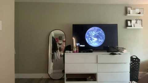 livvymack @ chaturbate on 20250730