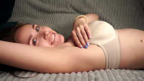 zeldaes @ chaturbate on 20250731