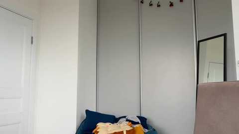 elli_harmon @ chaturbate on 20250801