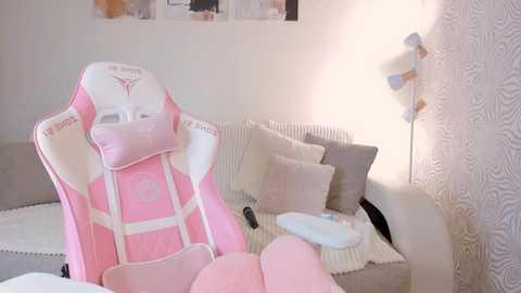 tiny_rony @ chaturbate on 20250801