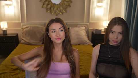 bright_diamonds_054 @ chaturbate on 20250804