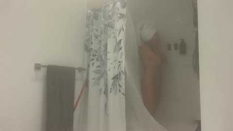 camiliakxoxo @ chaturbate on 20250805