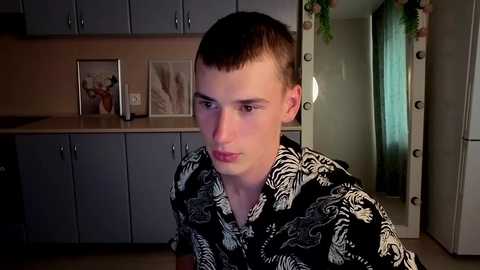 max_foks @ chaturbate on 20250805