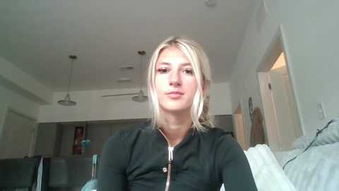 parisbaby2000 @ chaturbate on 20250805