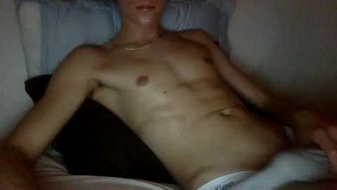 travvy19 @ chaturbate on 20250809