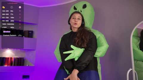 margarethowell @ chaturbate on 20250810