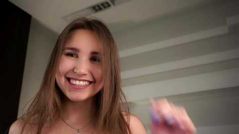 zeldaes @ chaturbate on 20250810