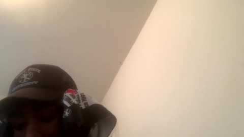 mrlongnstrongg @ chaturbate on 20250811