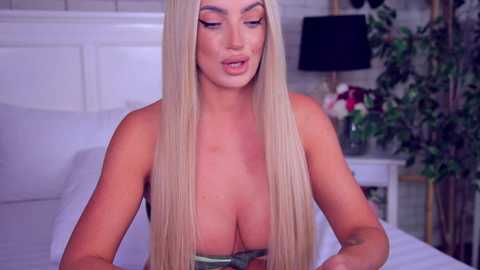 anabellastar @ chaturbate on 20250812