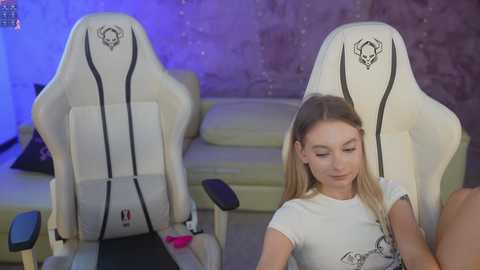 bright_diamonds_054 @ chaturbate on 20250812