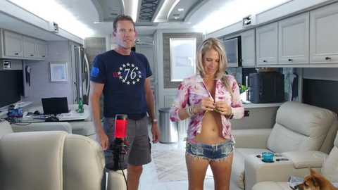 wildwifebarbie @ chaturbate on 20250814