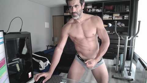 latino23bom @ chaturbate on 20250816