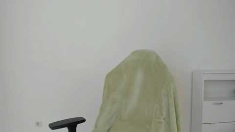 crystalnut @ chaturbate on 20250822