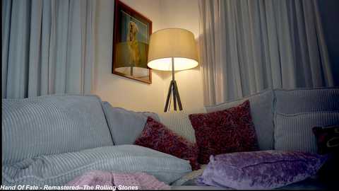 x_lily_x @ chaturbate on 20250822