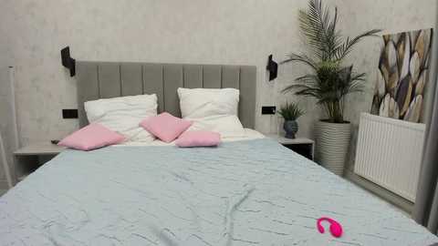 stravvberry_18 @ chaturbate on 20250824