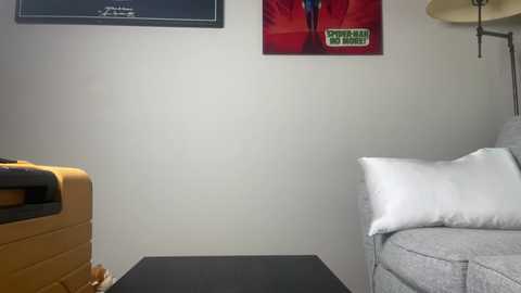 valentinareyes009 @ chaturbate on 20250824