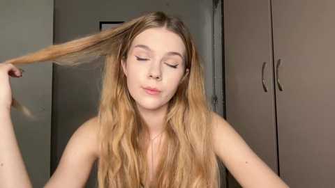 louettawaaga @ chaturbate on 20250825