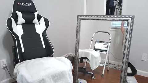 blaze_thickwood @ chaturbate on 20250907