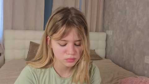 adeliaacken @ chaturbate on 20250911