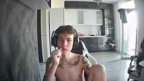 aplant_ @ chaturbate on 20250911