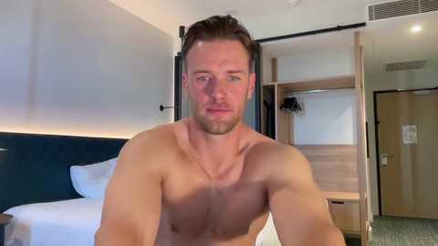 courtney981 @ chaturbate on 20250915