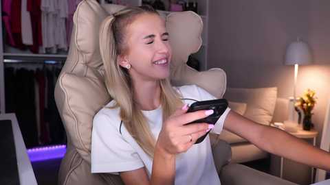 entya @ chaturbate on 20250915